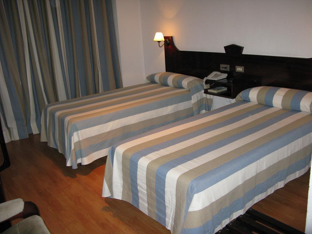 Hotel Lisboa Badajoz Bilik gambar
