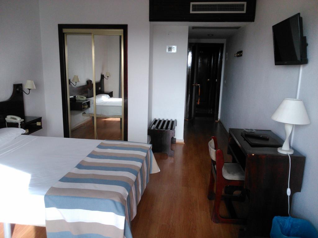 Hotel Lisboa Badajoz Luaran gambar