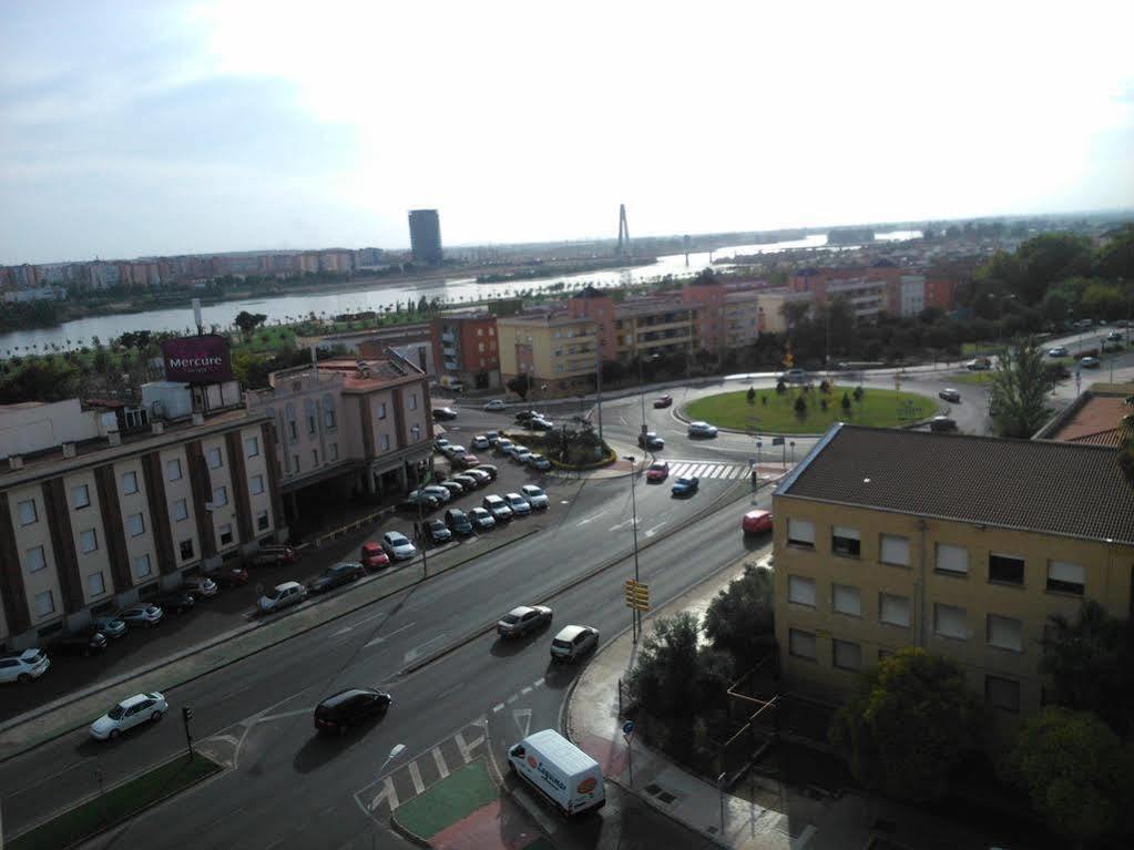 Hotel Lisboa Badajoz Luaran gambar